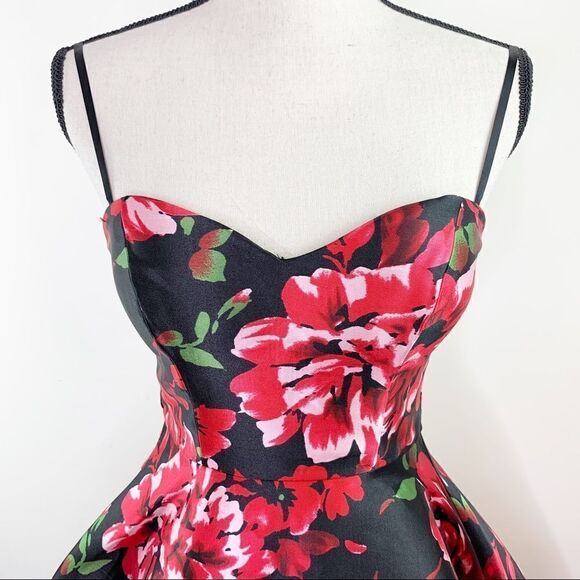 B Darlin‎ Floral Strapless Fit/Flare Minidress Sz 3/4 - Picture 5 of 13
